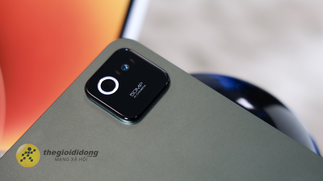 Trên tay Xiaomi Pad 8 Pro: Màn hình 3.2K, chip Snapdragon 8 Elite cực mạnh